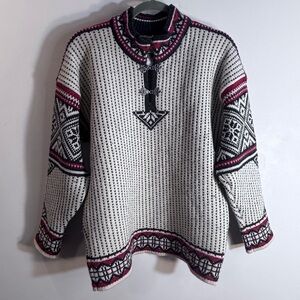 DALE OF NORWAY Sz S Scandinavian Style Wool Sweater Long Sleeve Colourful Cozy